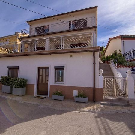 Apartment In Vrbnik/Island Krk 35825 Exterior photo